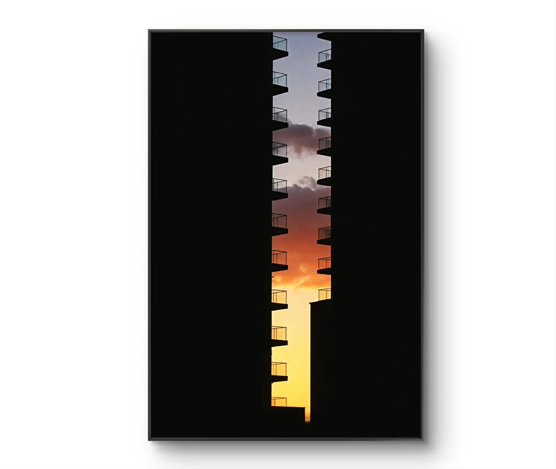 Moroz - Framed Dusk — Fotografie is prima kunstprint door Moroz
