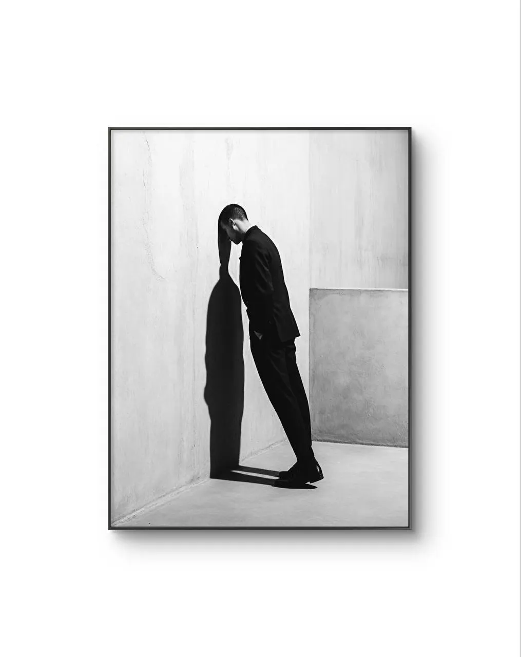 Serena -  Silent Resistance — Fotografie is prima kunstprint door Serena