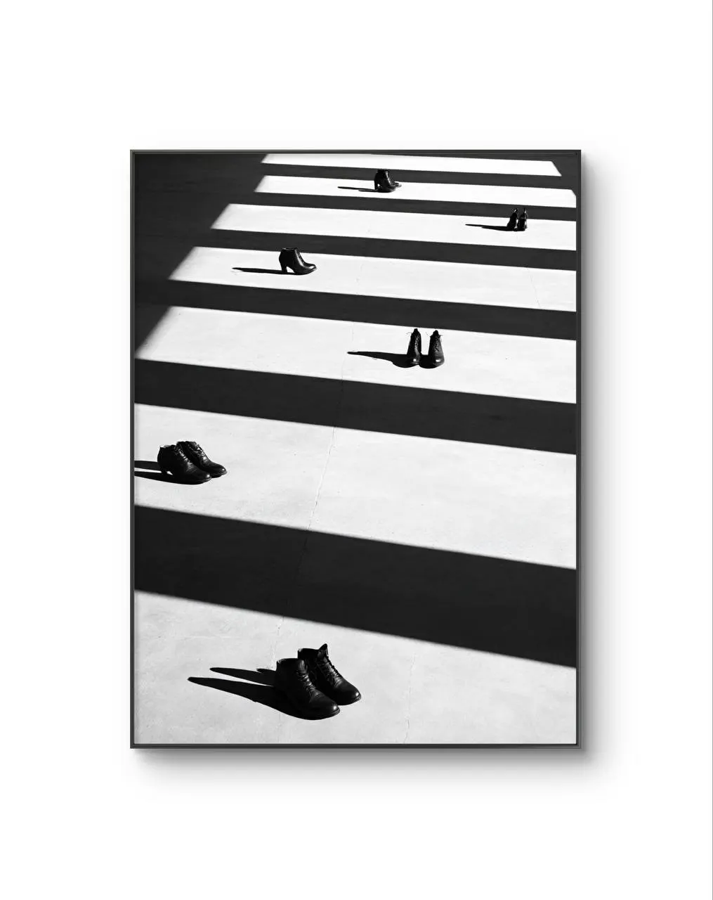 Serena - Traces of the Unseen — Fotografie is prima kunstprint door Serena
